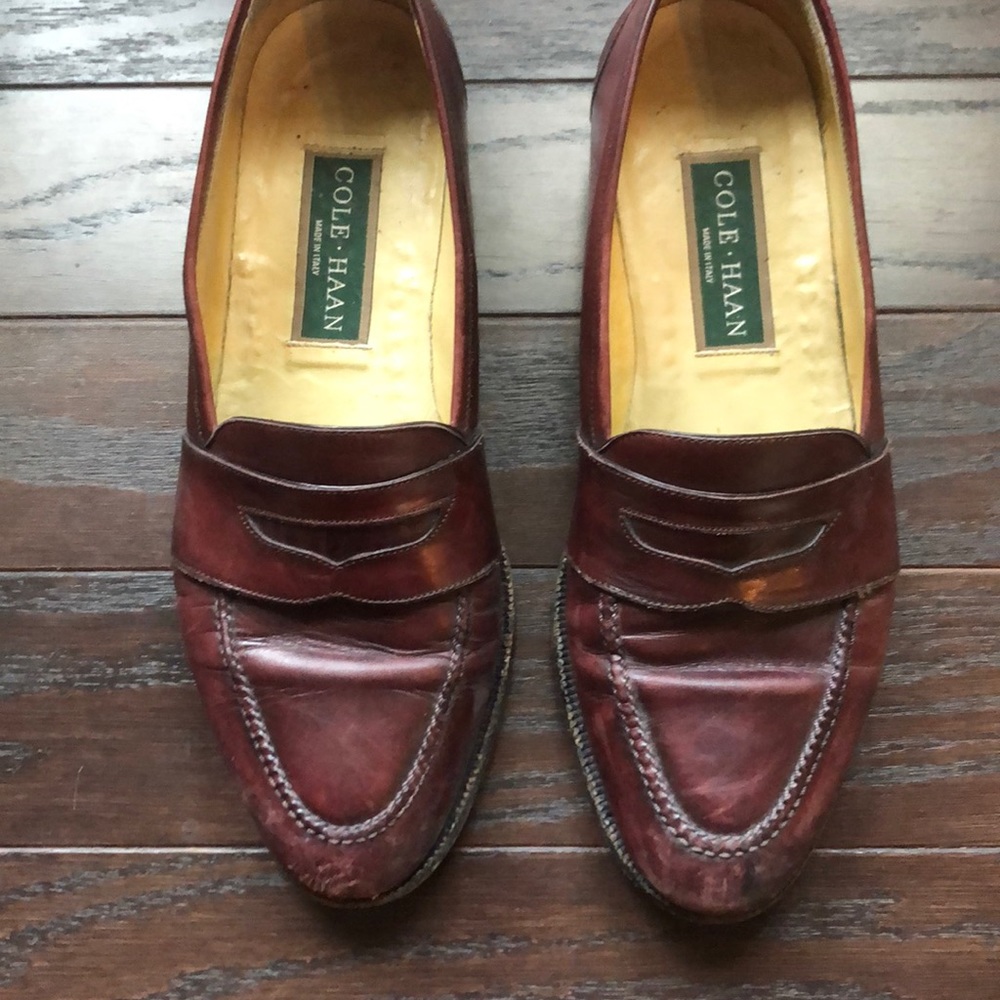 Dress shoes